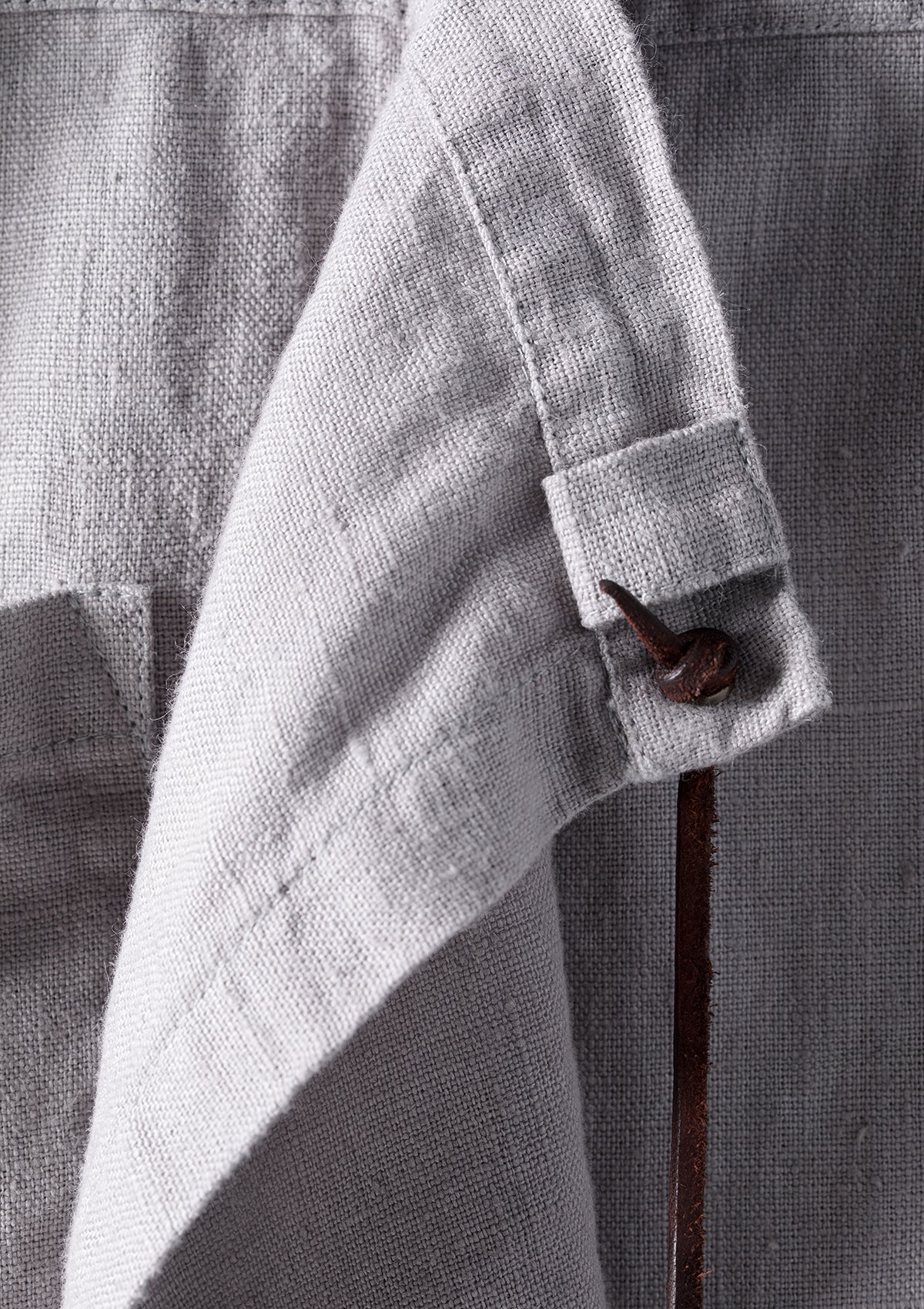 Half Apron Brisbane In Fine Linen Unisex | U.C.W